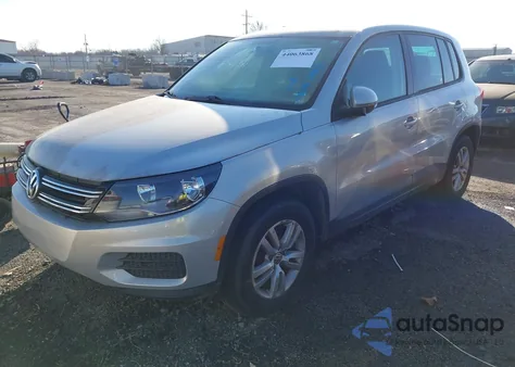 2012 Volkswagen Tiguan S из США, поврежденный, VIN WVGAV7AX3CW542779
